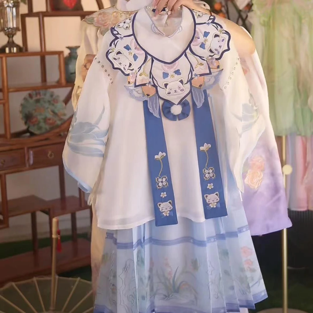 【凌波望月】国风系列 2024秋季明制古风重工仙气女童绣花马面裙