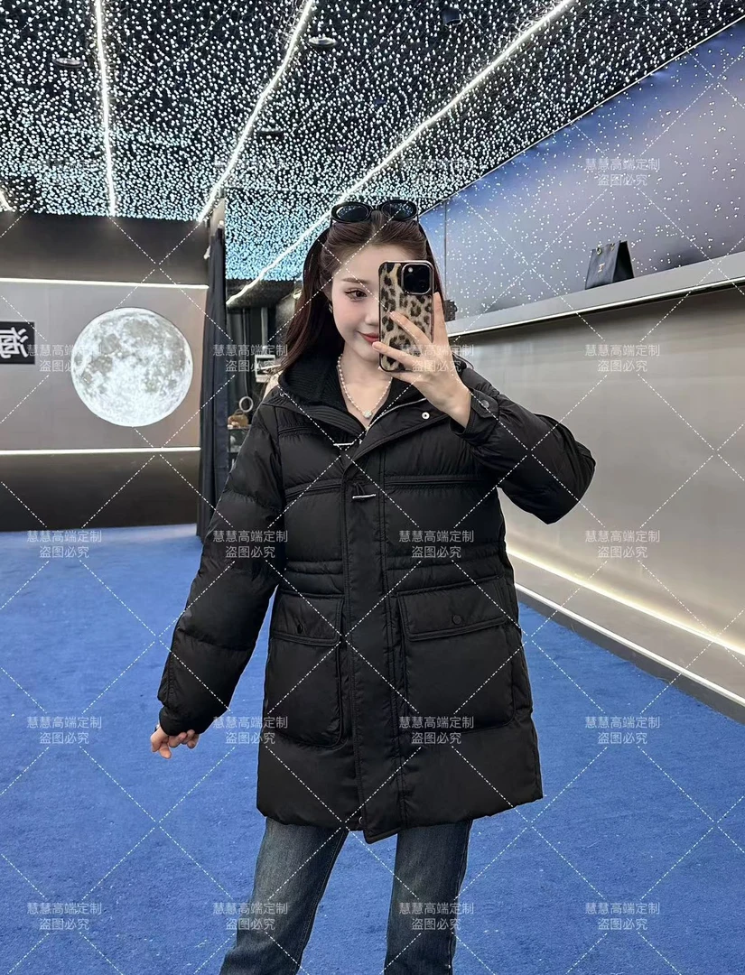 90白鹅绒 设计感针织围脖帽鹅绒服 JYYRMM76628