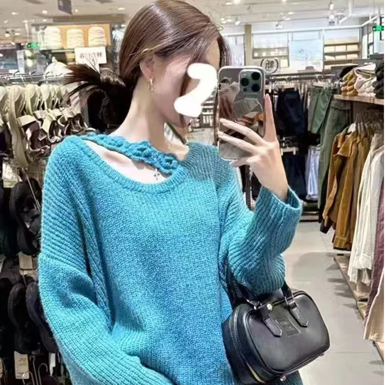 韩系花朵设计感圆领宽松毛衣针织衫上衣