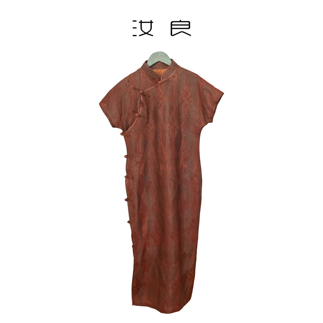 八经新中式立领盘扣旗袍