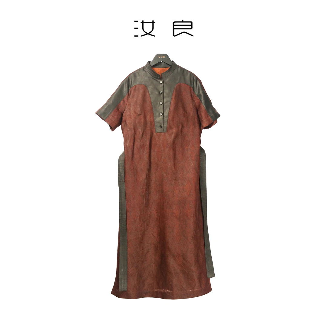 撞色立领绑带连衣裙