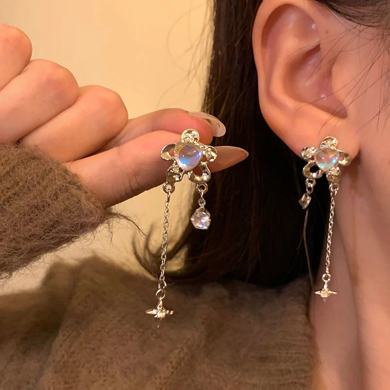 925银针月光花朵流苏气质耳环小众设计感高级2025年新款耳钉女