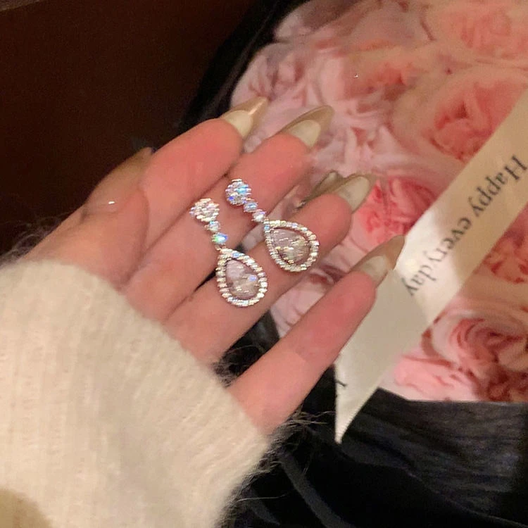 925银针千金水滴耳环2025新款爆款耳饰女设计高级感独特耳钉耳坠