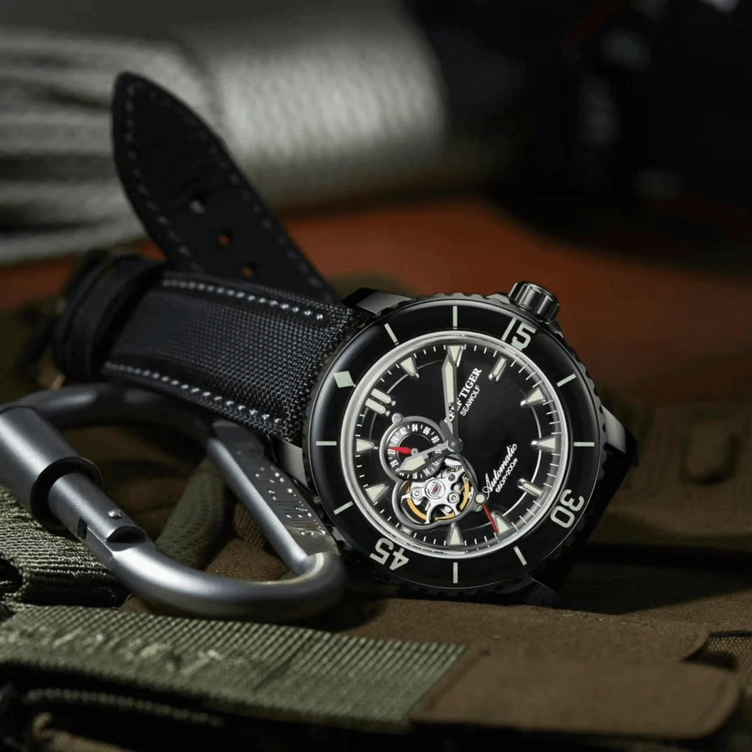 REEF TIGER/瑞夫泰格休闲防水镂空个性腕表RGA3039男士男款手表