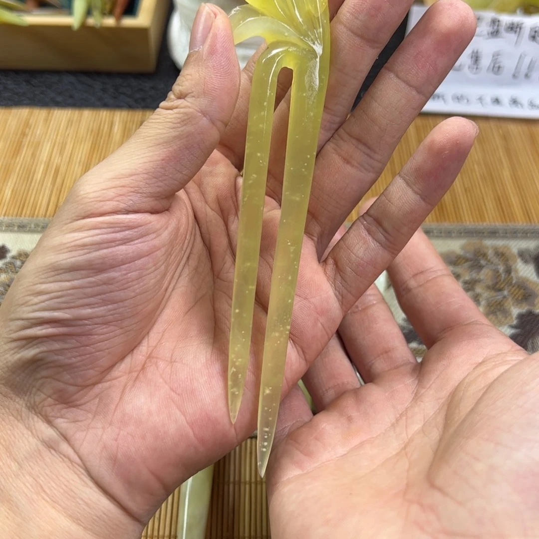 蛇纹石玉发簪未镶嵌小*干