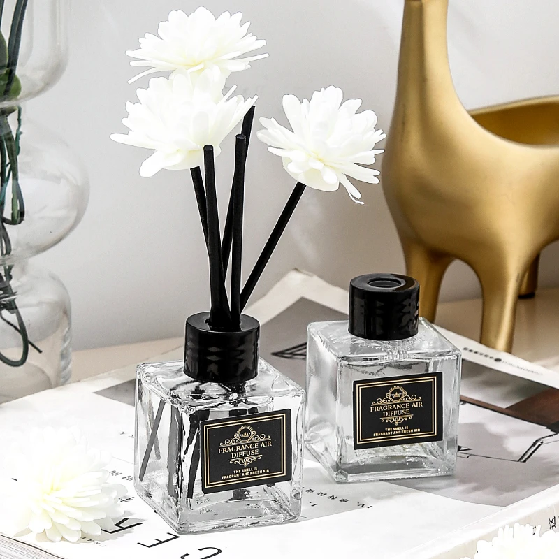 空气清新剂卧室内房间香水香氛摆件熏香家用持久厕所香薰摆件精油