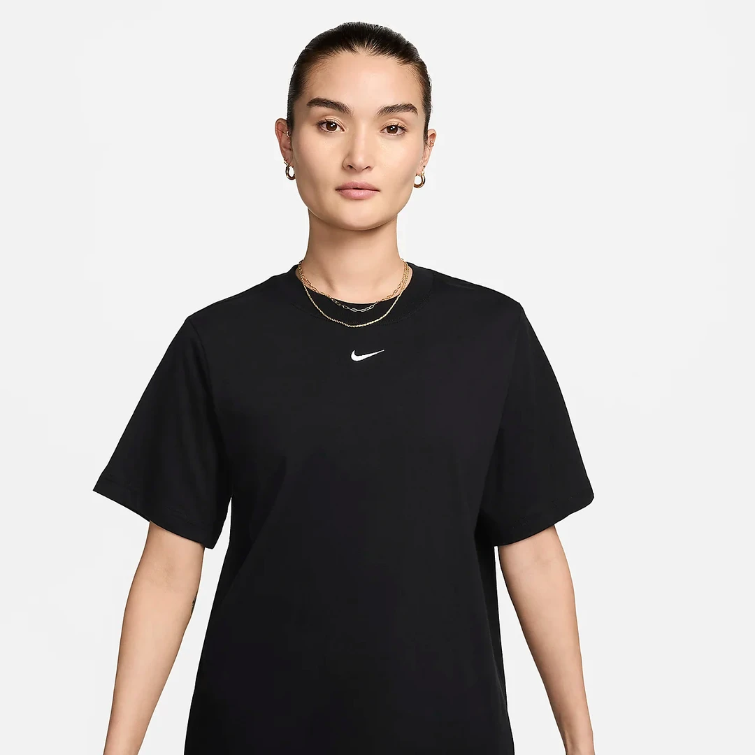 耐克/NIKE  女子潮流休闲T恤短袖FD4150-010