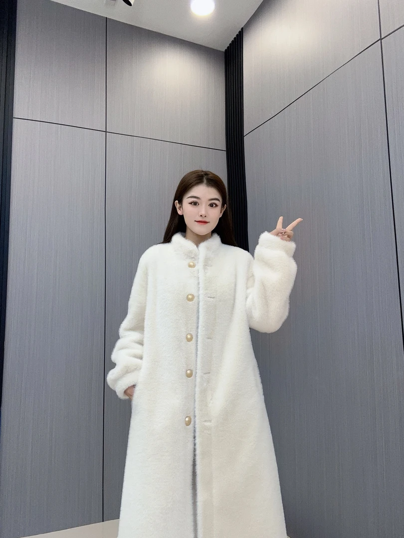 【淼淼推荐】2025新款时尚百搭气质中长款显瘦设计师毛毛外套