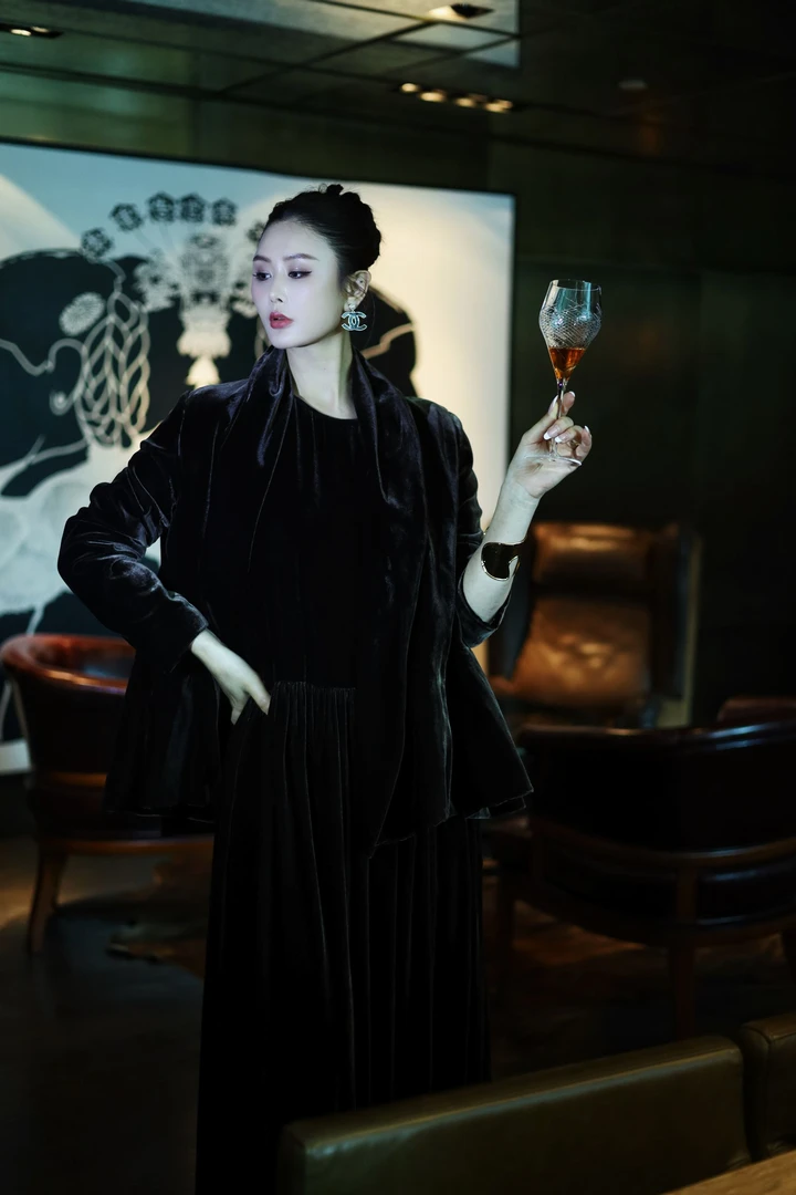 棕色丝绒外套连衣裙复古秋冬LSTZ3129