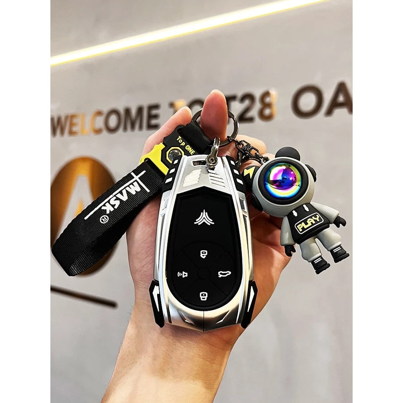 哪吒S钥匙套哪吒GT专用改装车内装饰汽车用品高档钥匙包壳扣男女