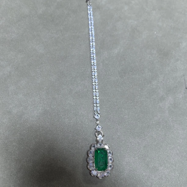 【洁白无瑕 光彩照人】吊坠 GDJ2288