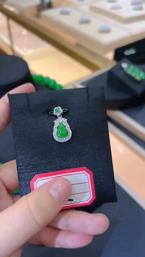 【闪购商品】翡翠吊坠银S925镶嵌多样性发货只发一件