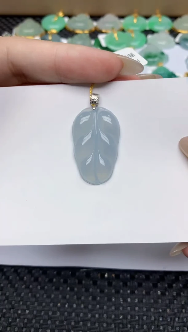 【闪购商品】翡翠颈饰18K金镶嵌333  天然翡翠A货