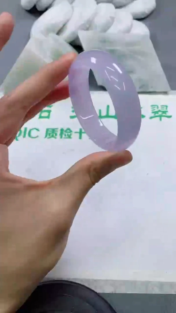 【闪购商品】石英质玉手镯未镶嵌A299-55-56