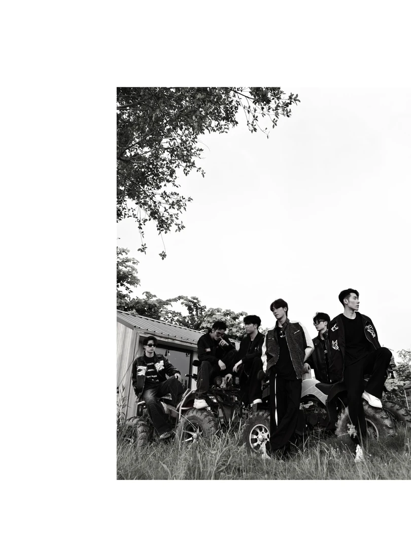 625  -2  小众潮牌买手设计款套装   CK