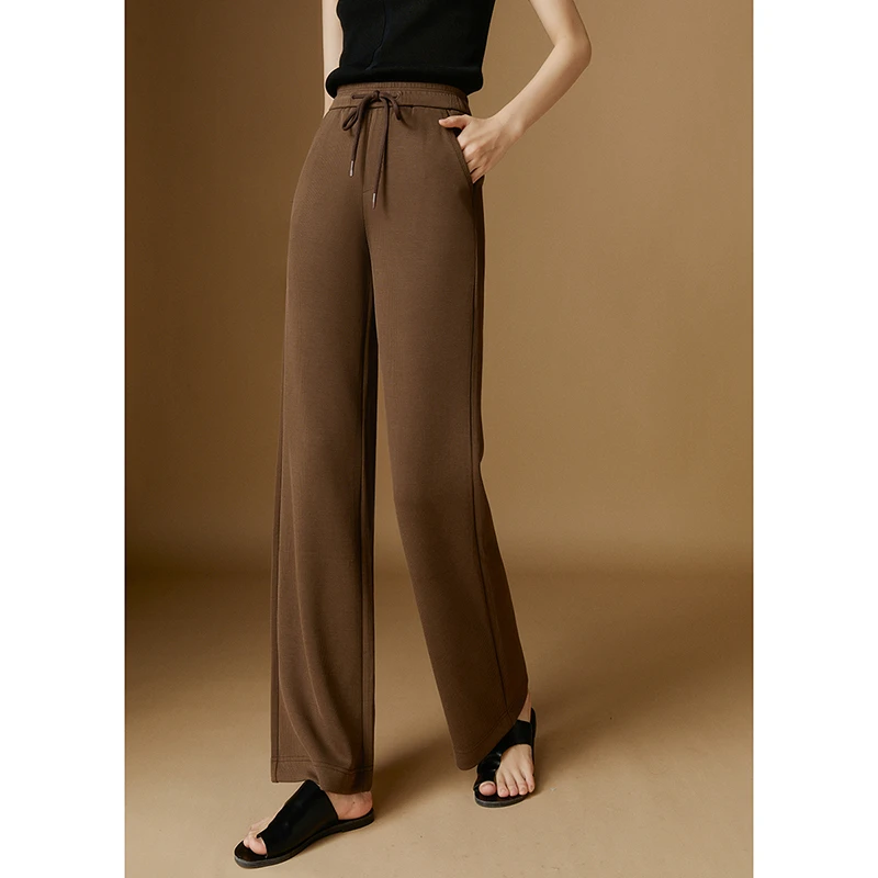 晚白春季新款时尚雅丹风裤子纯色亲肤宽松阔腿裤女24071616