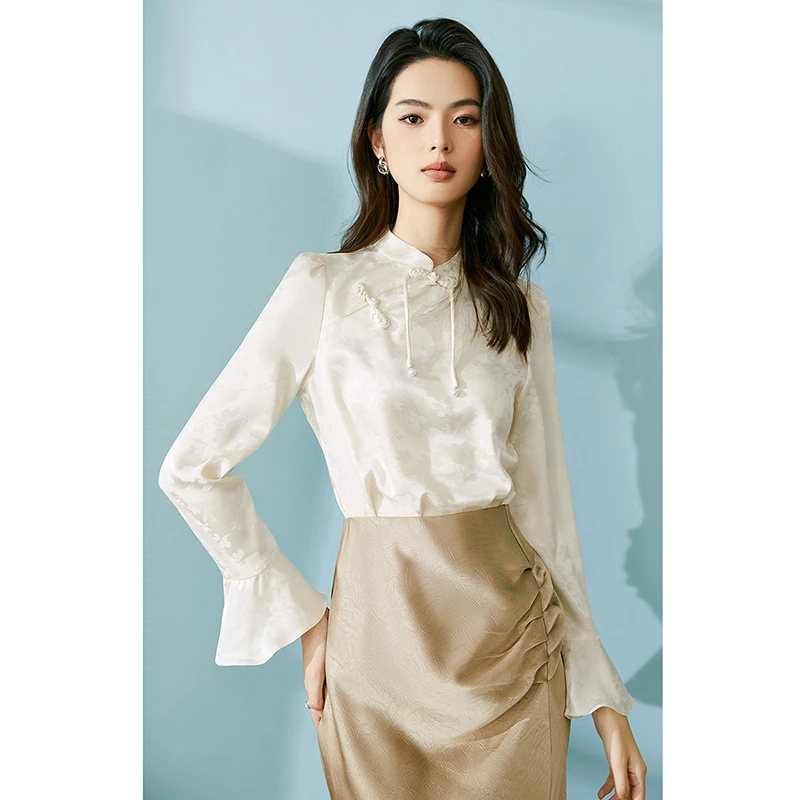 晚白春季新款时尚简约休闲衬衣气质新中式国风淑女衬衫女24032185