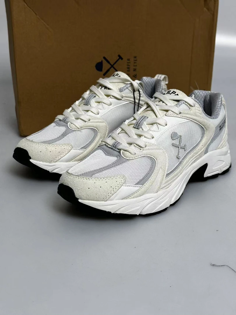 出外贸舒适时尚经典断码四季款跑鞋运动鞋老爹鞋   T083 38