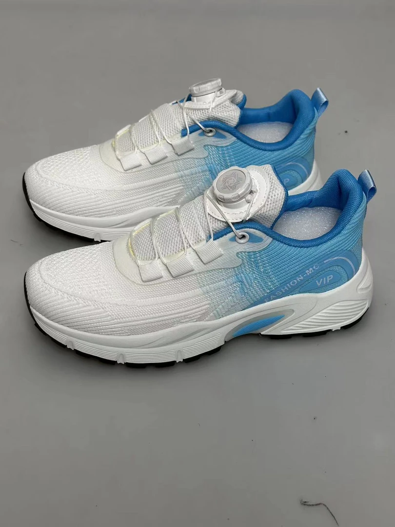 出外贸舒适时尚经典断码四季款跑鞋运动鞋   T032