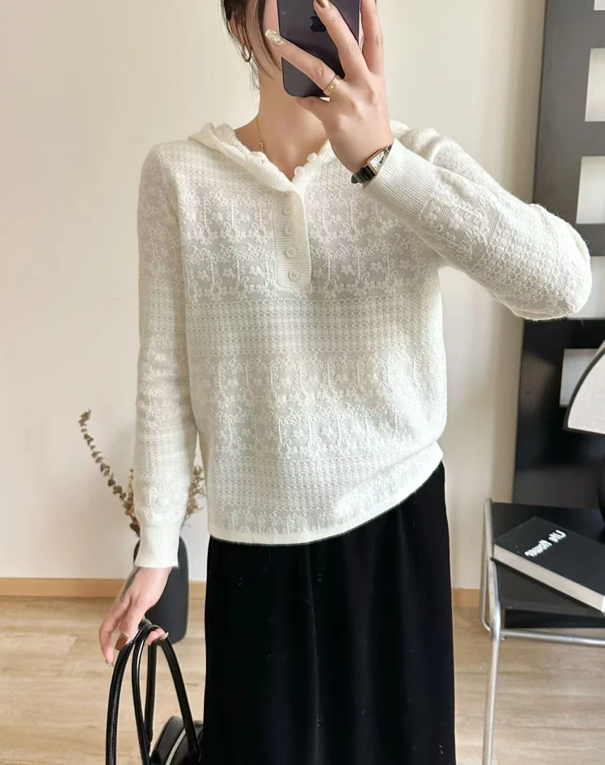 韩系甜美春秋新款连帽钩花刺绣套头针织衫女宽松显瘦长袖毛衣