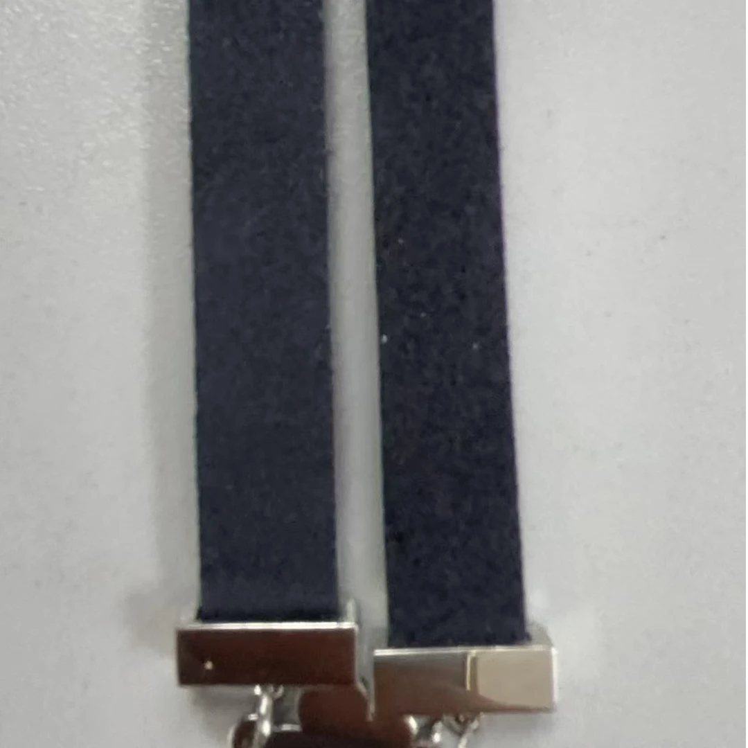 小迪啊~手链化妆包包