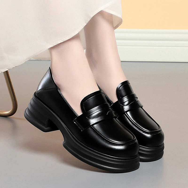 （啄木鸟）经典厚底乐福鞋女春季新款软底经典时尚一脚蹬单鞋