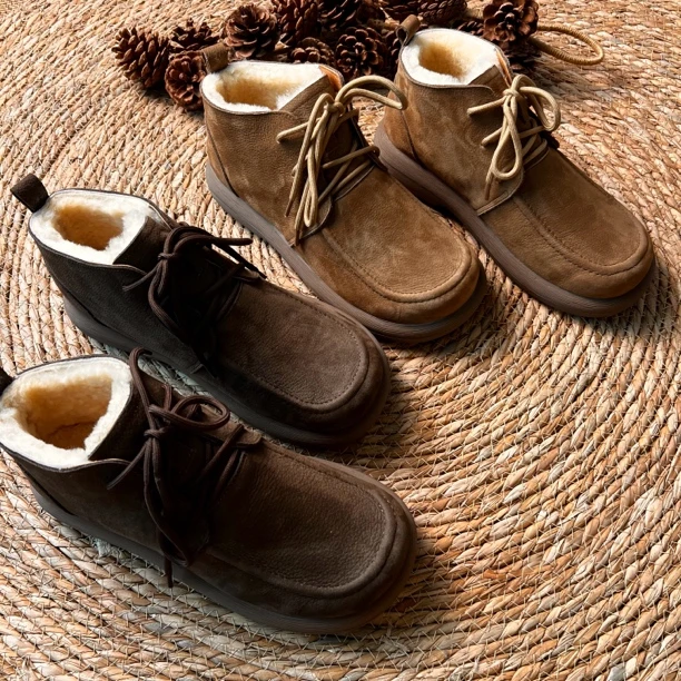 新款女士皮毛一体马丁靴复古系带休闲英伦风软底软面雪地靴8908A