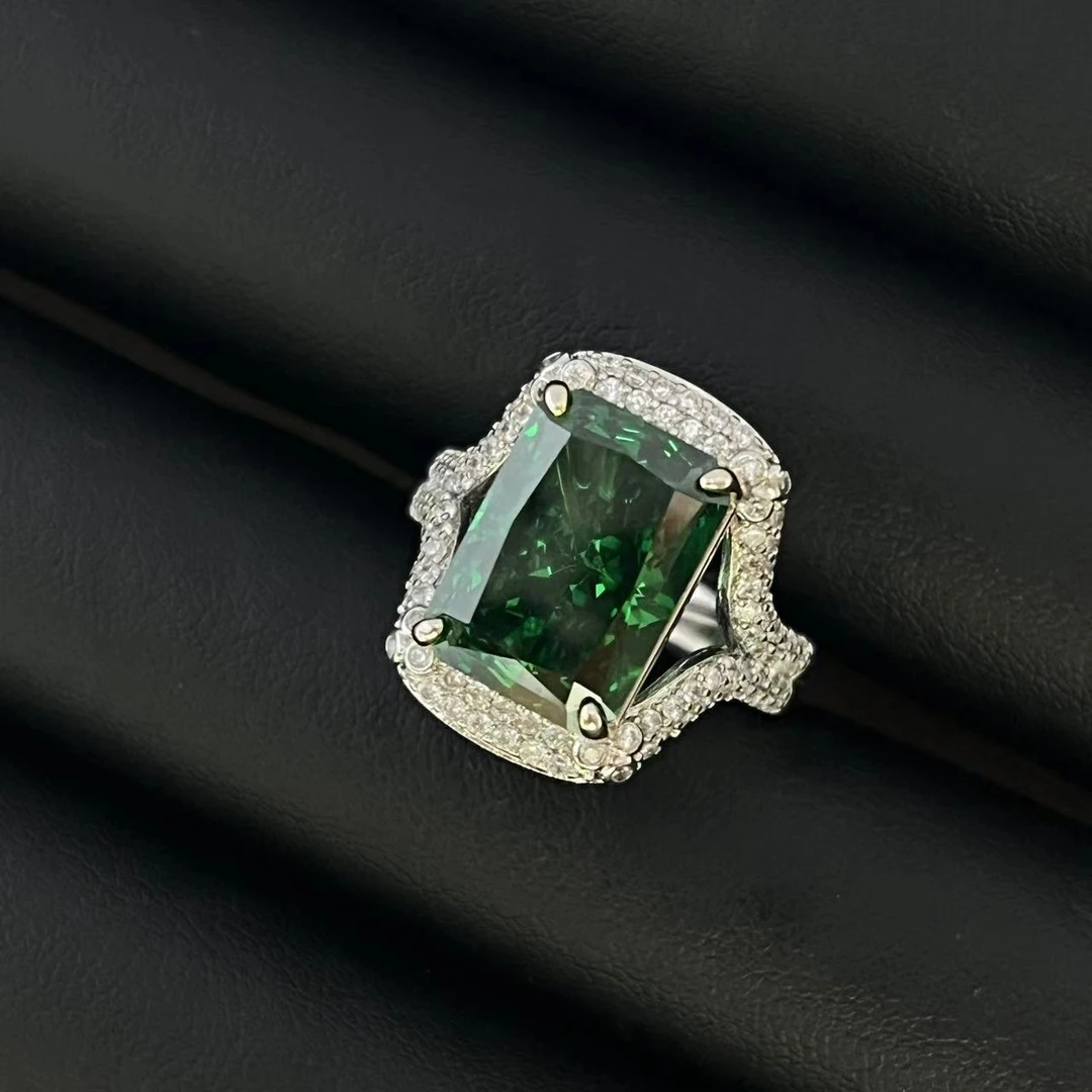 铜合金戒指 轻奢气质满镶设计祖绿冰花切戒指多样性发货YS240325