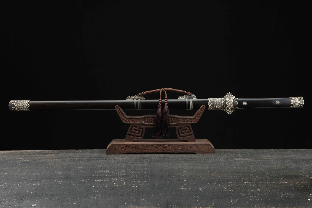【牡丹唐剑】黑檀木鞘纯铜装具百炼花纹钢八面剑身牡丹唐剑未开刃