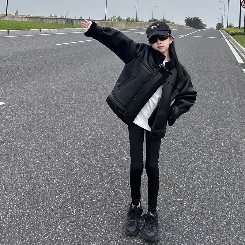 女童冬季时髦皮毛一体外套2025女孩冬装新款加绒皮衣夹克洋气上衣