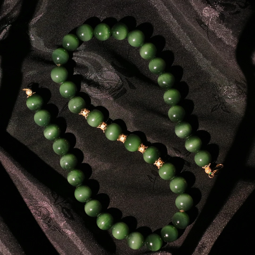 【泓贝珠宝-K817】18k金配饰和田玉碧玉黑幽绿猫眼项链NGTC国检证书