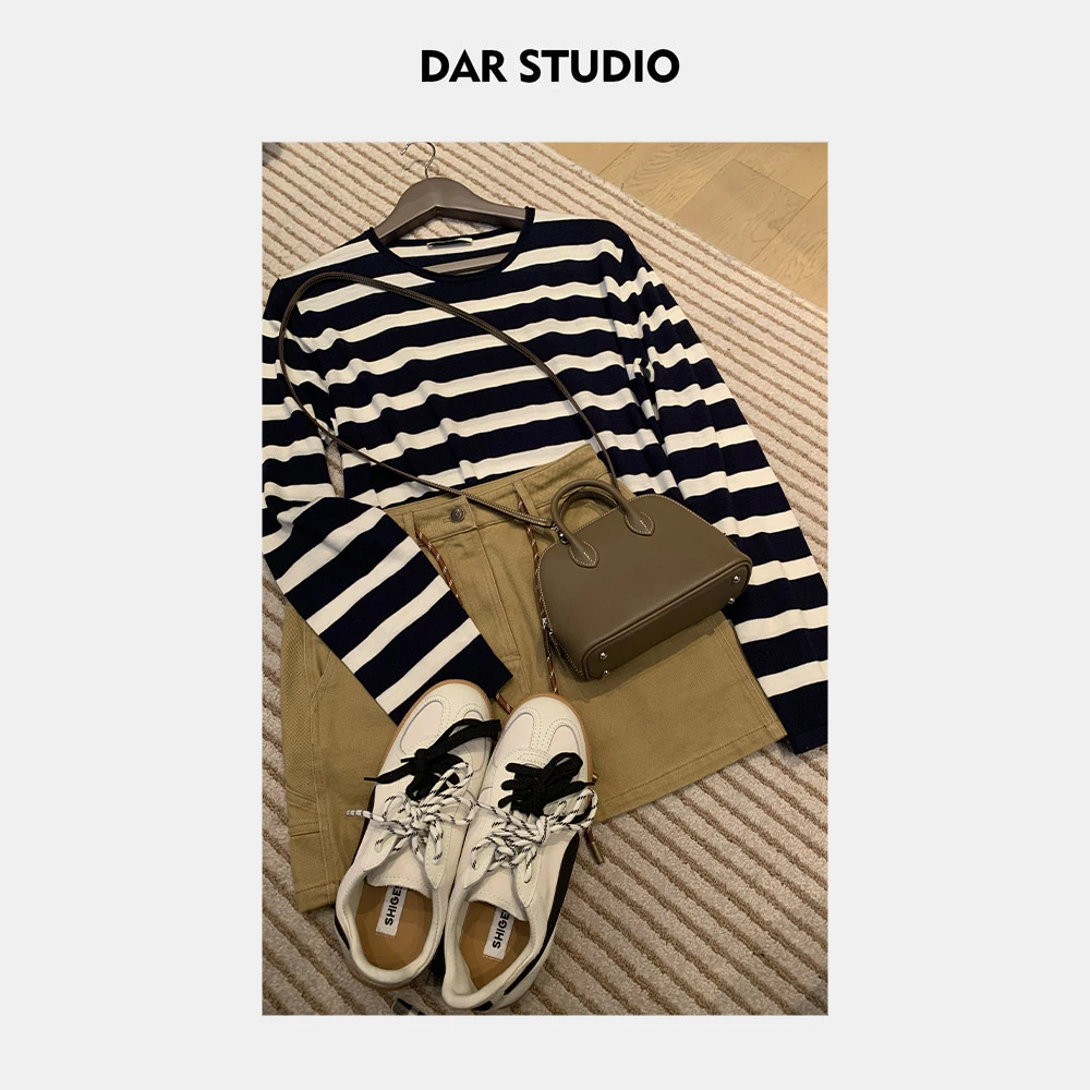 DAR STUDIO 深圳货【曲线美学】100纯羊毛蓝白条纹开衫毛衣 88072