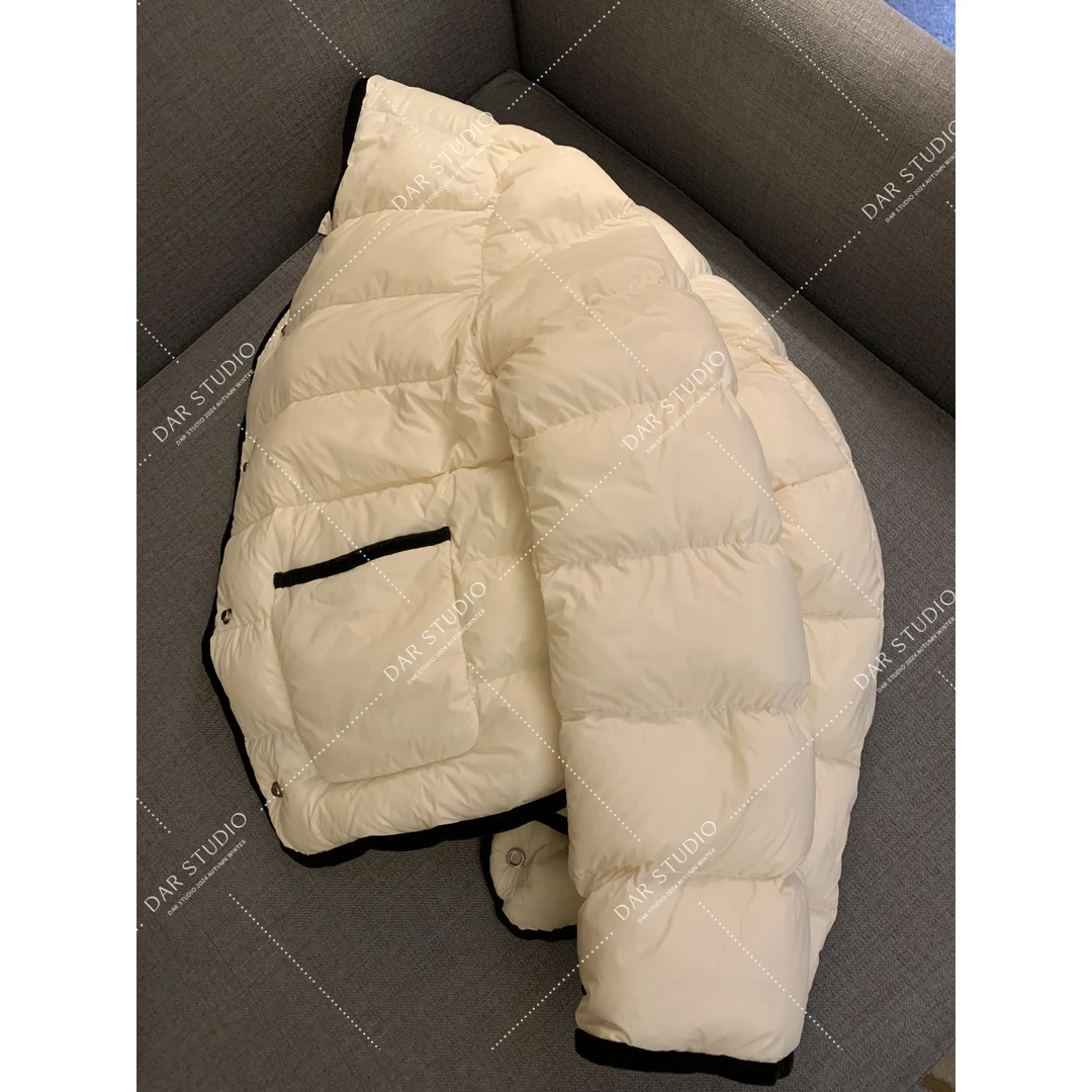 DAR STUDIO 【香香羽绒】90鹅2024秋冬气质短款羽绒服外套86109