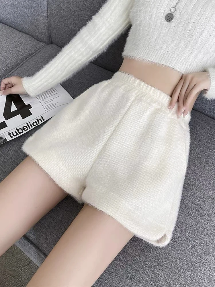 【主播】白色水貂绒水貂绒短裤女2024秋冬新款高腰a字腿裤子