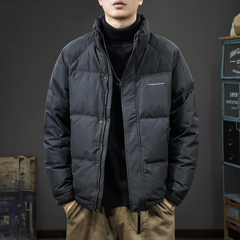 冬季新款时尚格纹立领男士羽绒服轻薄短款宽松防风90白鸭绒面包服