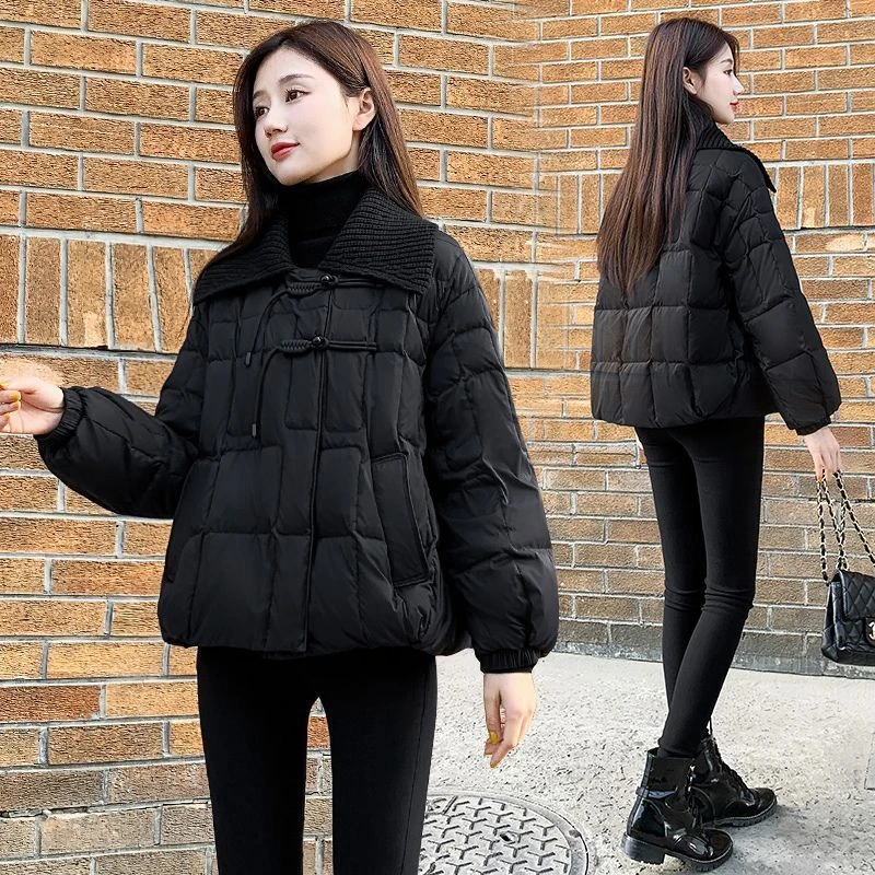 波司豋轻薄短款羽绒羽绒服女2023年冬季新款宽松针织大翻领中式小