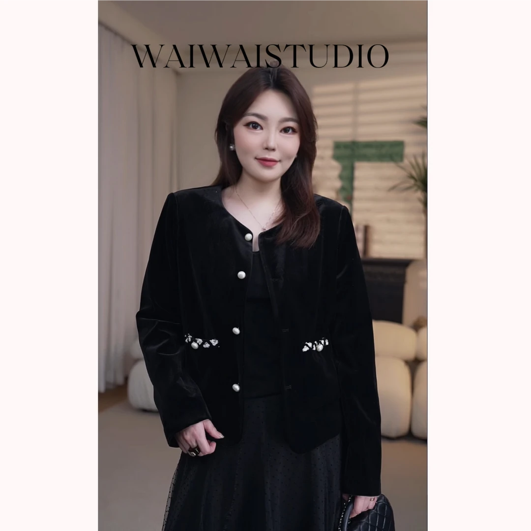 【法式情诗】 新款气质百搭优雅丝绒外套 24A116