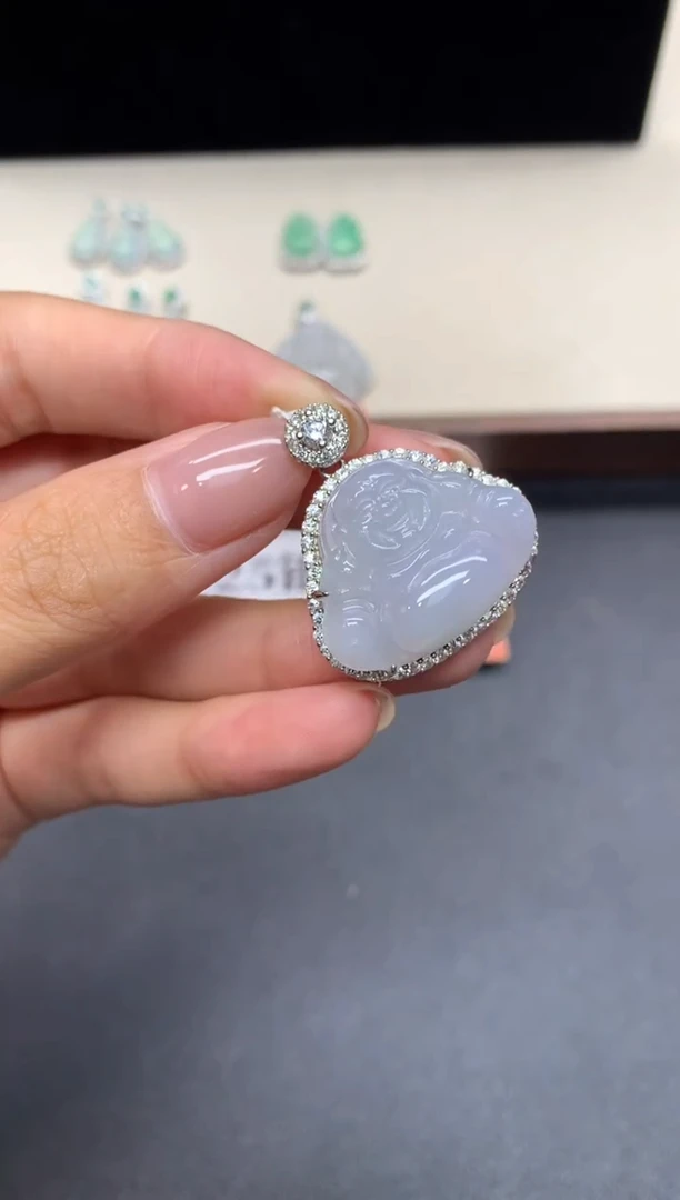 【闪购商品】翡翠颈饰银S925镶嵌佛公【无服务费】【多样性发其一】