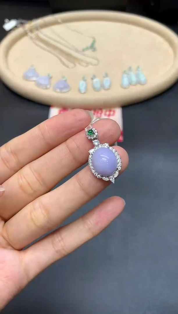 【闪购商品】翡翠吊坠(不含链)银S925镶嵌蛋面【无服务费】