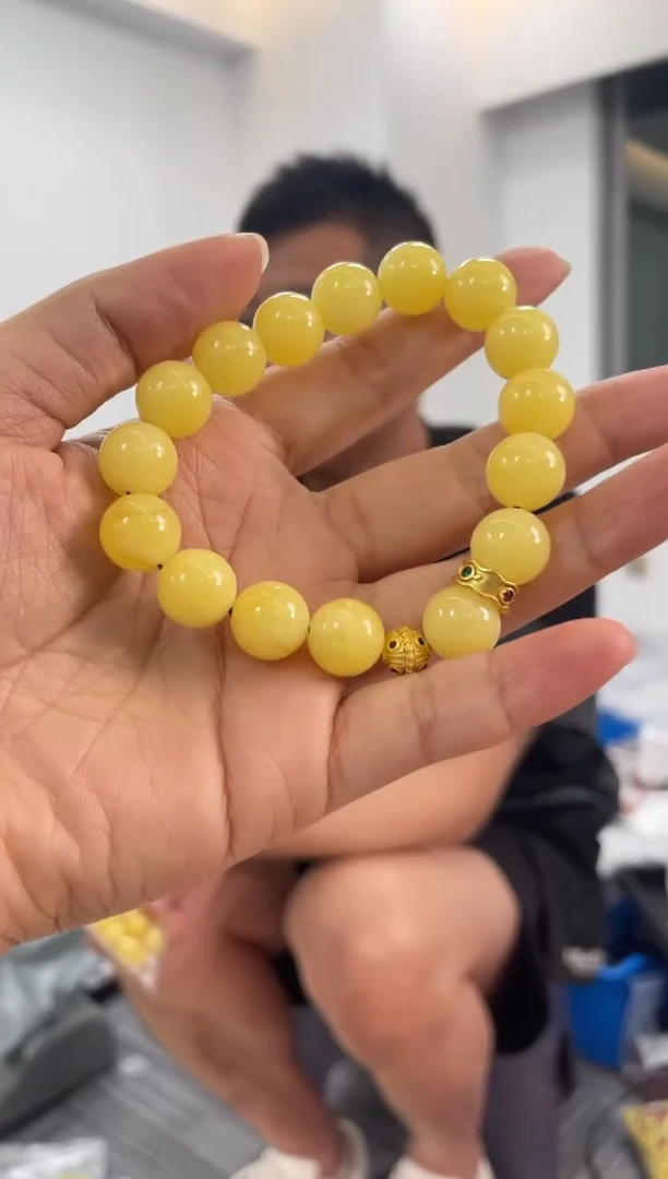 【闪购商品】蜜蜡裸石未镶嵌多样性单个发货