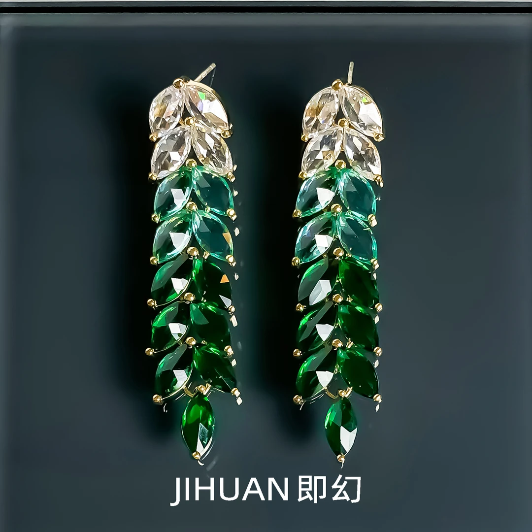 即幻 铜合金耳饰 欧风绿色气质镶嵌重工天爱同款耳钉 DN-7743