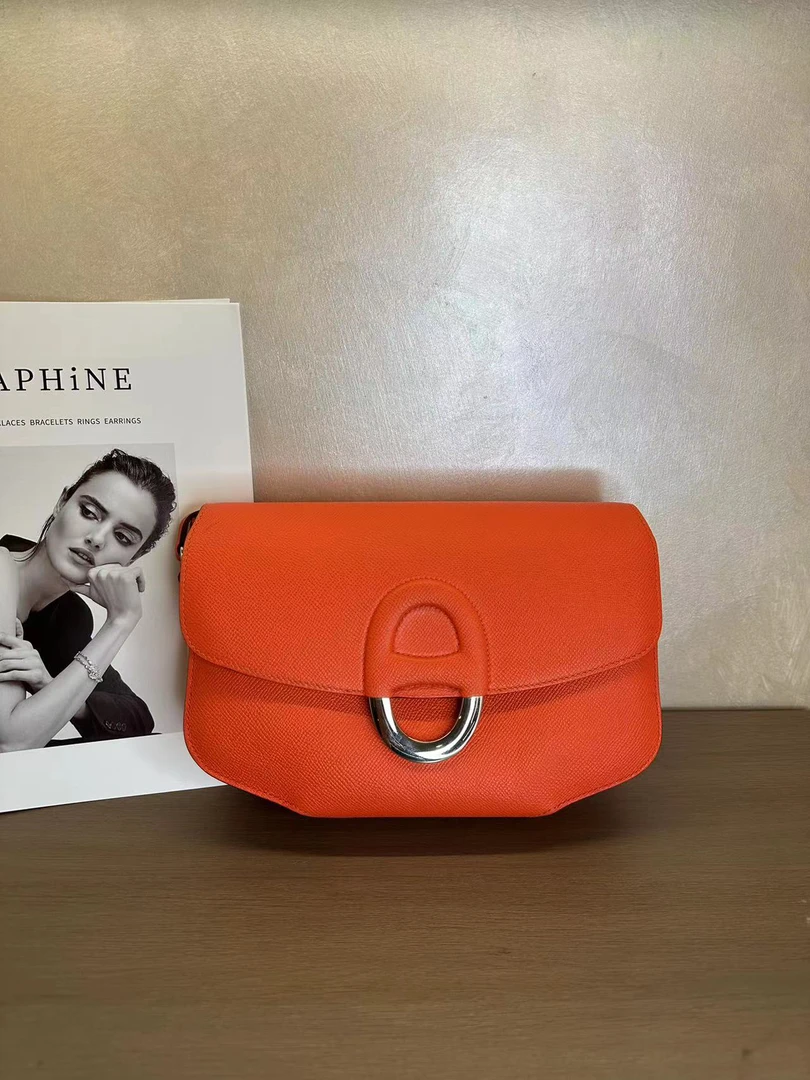 95新 Hermes/爱马仕 橘色猪鼻肩包中号/D092