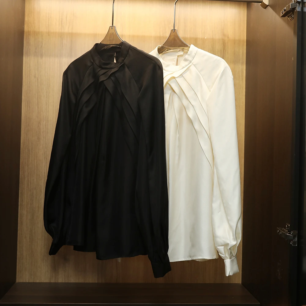 黑白前襟交错褶皱衬衫