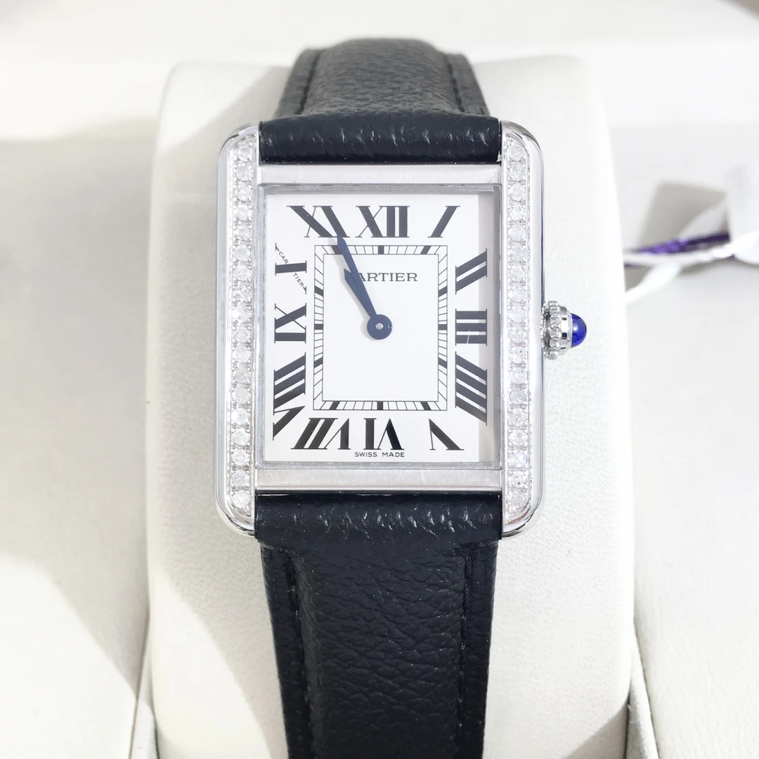 95新 Cartier/卡地亚 坦克 表径27.5 后镶钻 石英表 经典不过时
