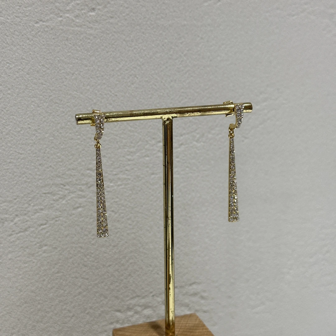 铜合金亚克力耳饰  E003 白色水晶闪闪垂坠感耳钉耳饰