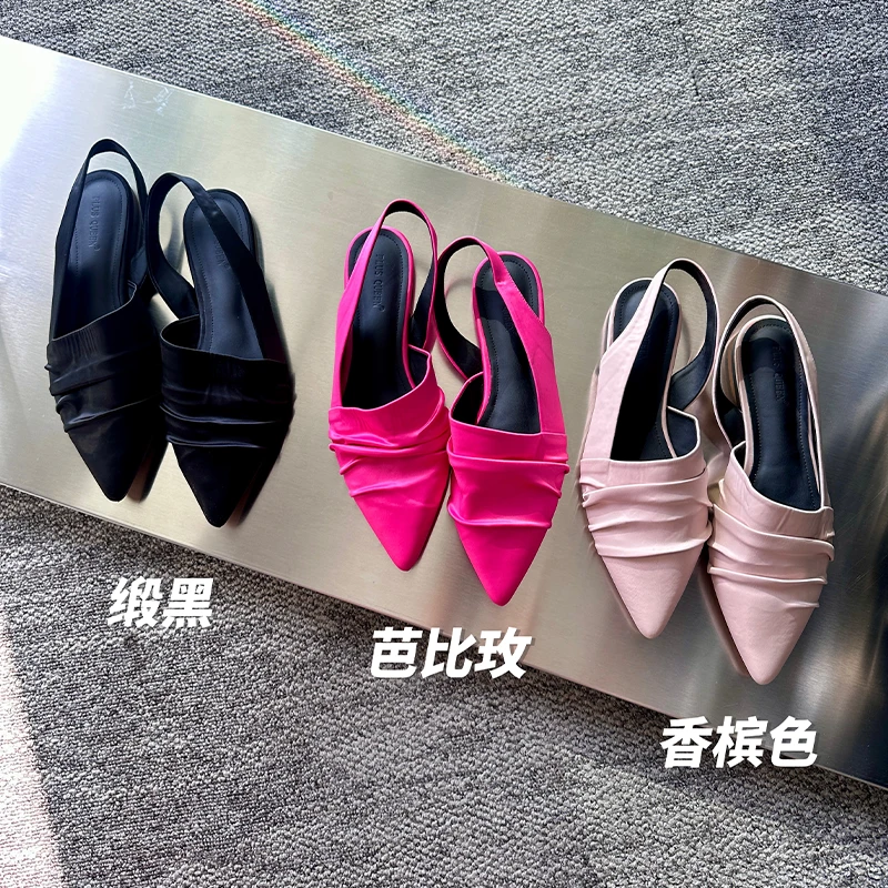 PLUS QUEEN宏蓝｜43 44码绸缎质感平底包头凉鞋