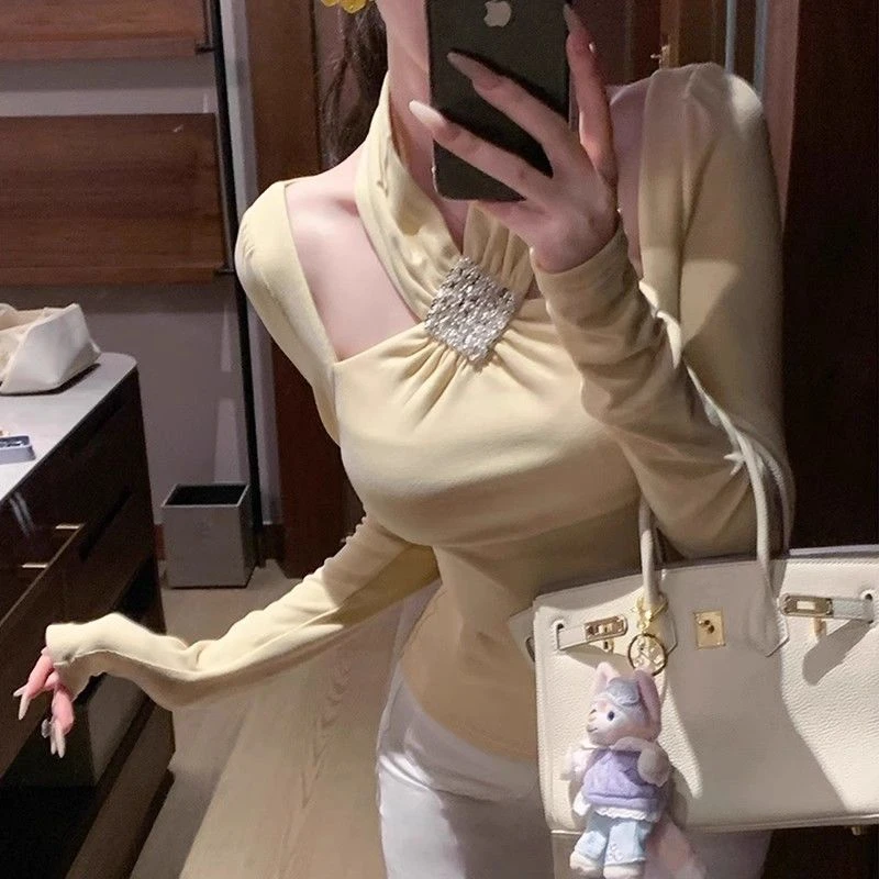 法式挂脖烫钻长袖T恤女2024秋季新款小众设计感修身显瘦短款上衣