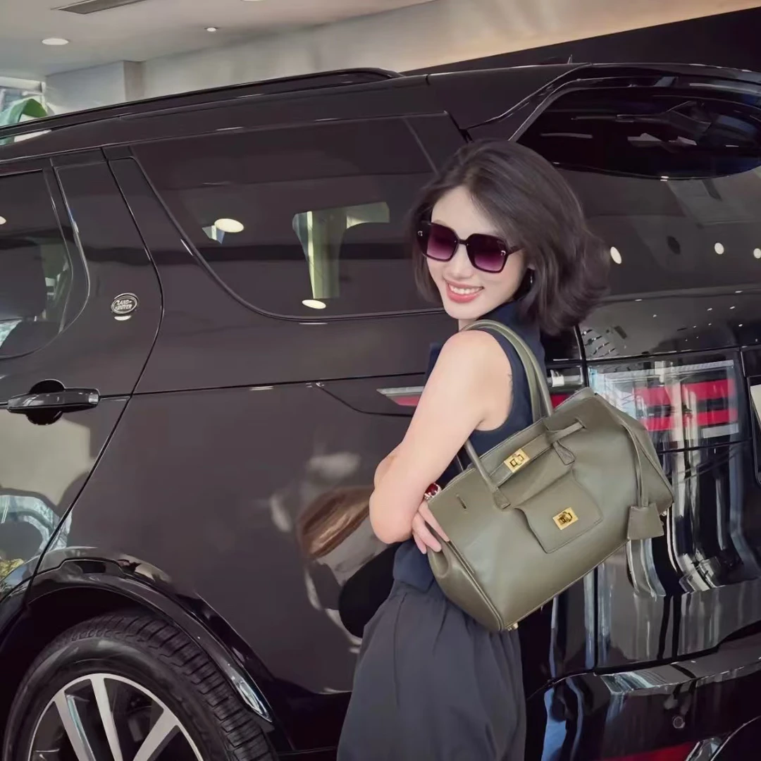 高级感巴黎墨绿锁扣包包-A001