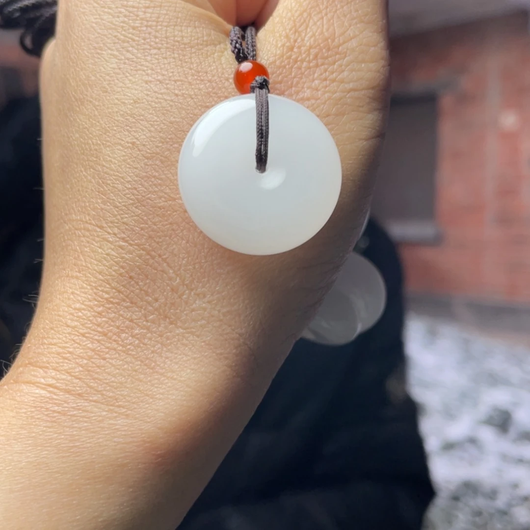 【闪购商品】石英质玉颈饰未镶嵌白月光小扣