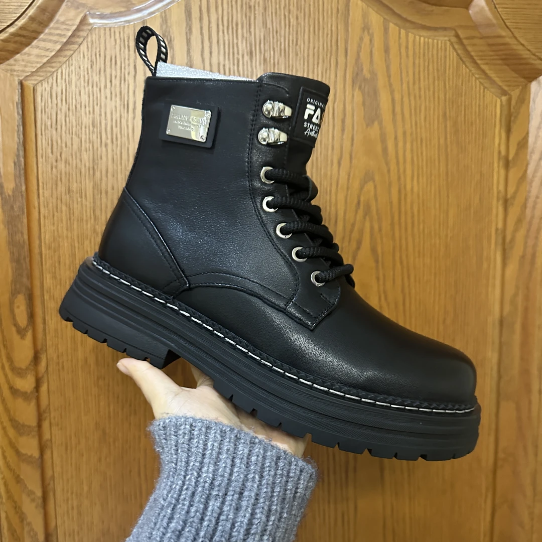 2024快时尚潮流男士真皮中帮马丁靴休闲厚底加绒冬季英伦风系带